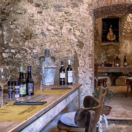 Locanda Dell'Oleificio Mezzane di Sotto Ngoại thất bức ảnh