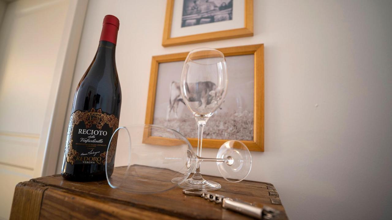Locanda Dell'Oleificio Mezzane di Sotto Ngoại thất bức ảnh