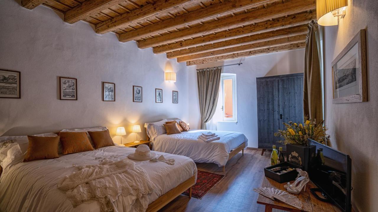 Locanda Dell'Oleificio Mezzane di Sotto Ngoại thất bức ảnh